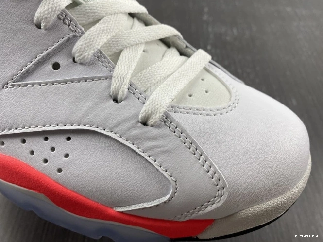 HYPE Retro (2014) 6 Jordan 384664-123 White Infrared 0821